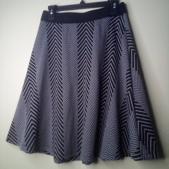 Gilli Skirt Women M Pull On Elastic Waist Stretch Black Gray - Picture 1 of 14